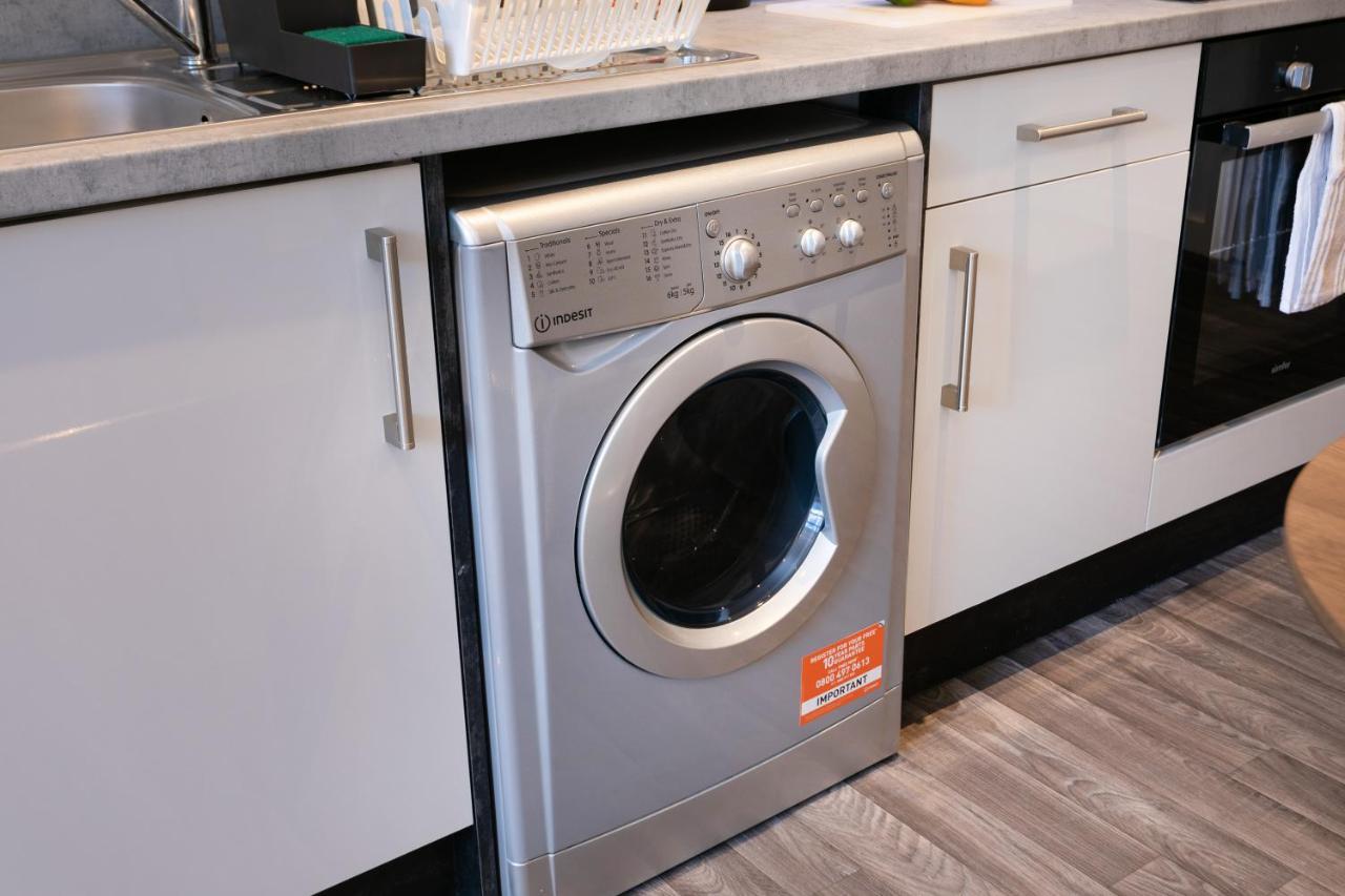 Hoemli Smart City Centre Apartment Leicester Ngoại thất bức ảnh