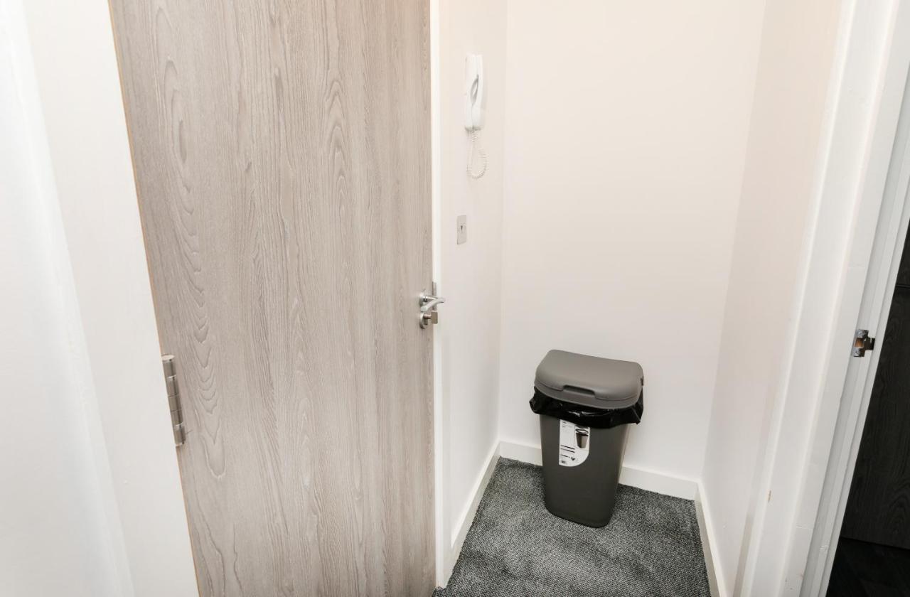 Hoemli Smart City Centre Apartment Leicester Ngoại thất bức ảnh