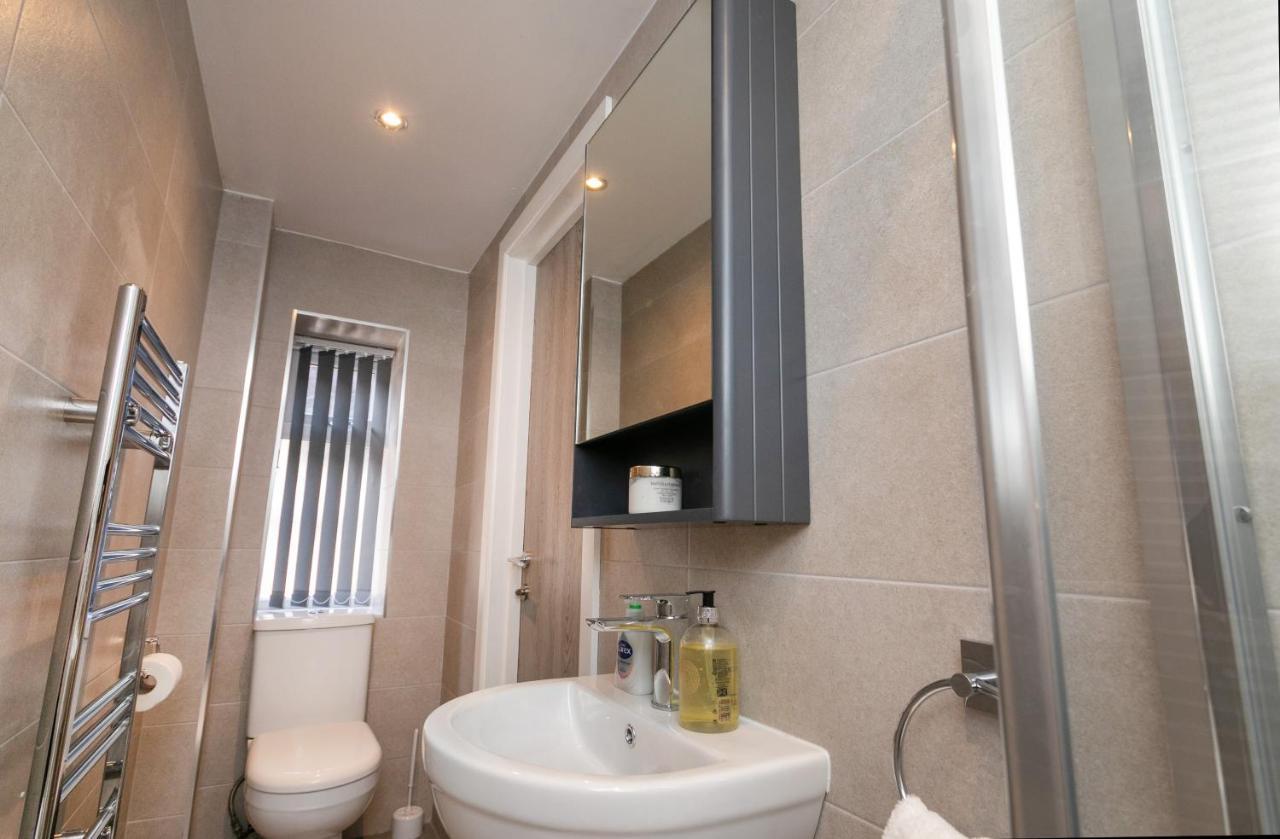 Hoemli Smart City Centre Apartment Leicester Ngoại thất bức ảnh