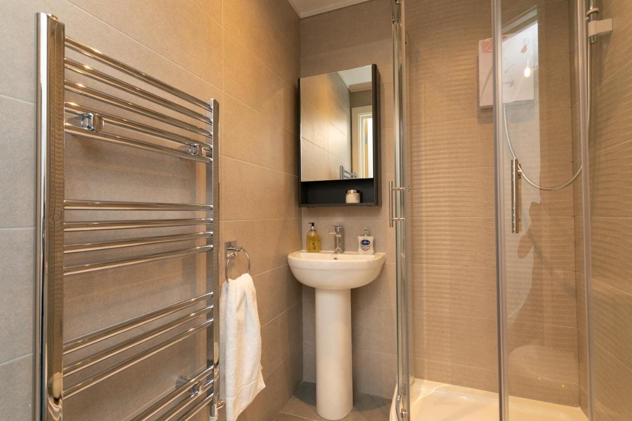 Hoemli Smart City Centre Apartment Leicester Ngoại thất bức ảnh